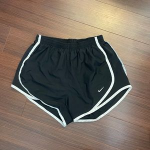 Nike Tempo athletic shorts black and white size XS